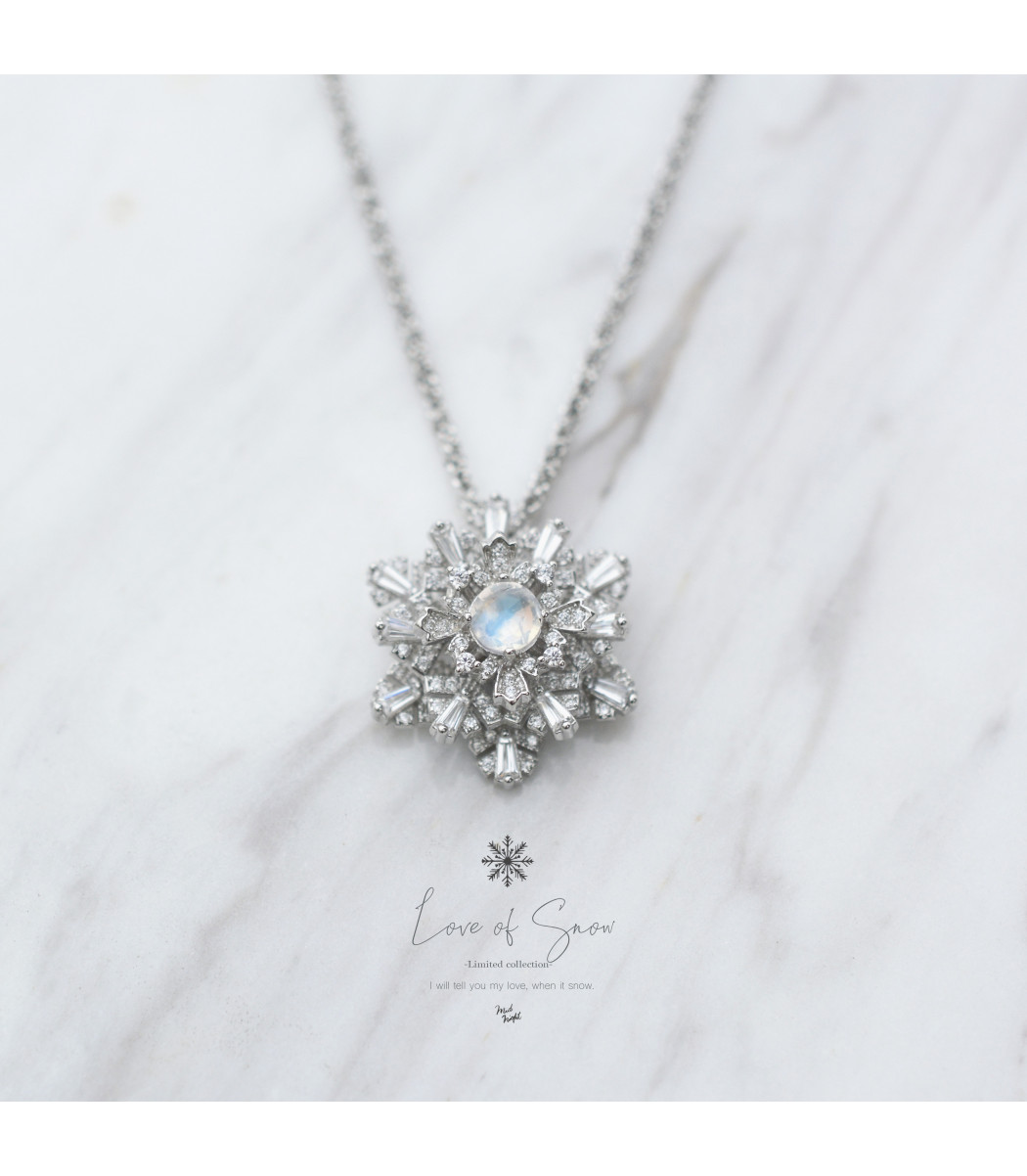 Limited Collection-Moonstone Snowflake Necklace 